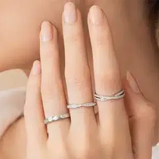 Alliances baguette et entrelacées diamant pour femmes Charles Arteon