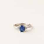Bague Eléonore - or blanc : platine - saphir et diamants