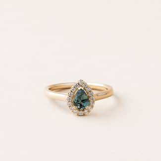 Bague Entourage poire saphir Eugénie - or jaune - saphir teal poire 6 x 4 et diamants