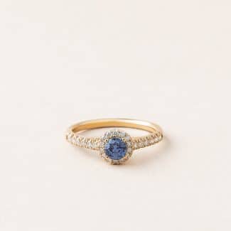 Bague Halo tanzanite - or jaune - pavage diamants