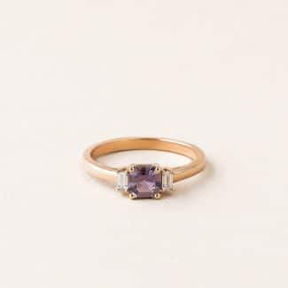 Bague saphir rose diamants baguettes, Julie -or rose - Saphir vieux rose et diamants