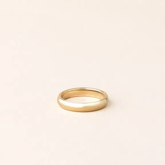 Alliance homme bombé 4 mm or jaune - modèle jonc mixte - Charles Arteon Joaillerie