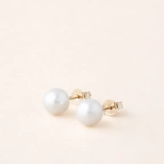 Boucles d'oreilles perle de culture blanche - eau douce - petit modèle - Charles Arteon Joaillerie