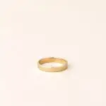 Alliance homme ruban or 2 mm or jaune - Charles Arteon Joaillerie