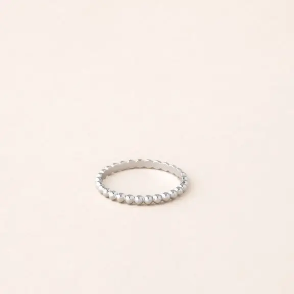 Alliance perlée Elsa en or blanc - charles arteon joaillerie