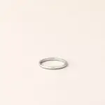 Alliance jonc bombé 2 mm or blanc - homme et femme - charles arteon joaillerie