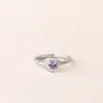 Bague saphir violet diamants halo