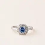 Bague art déco saphir assher diamants
