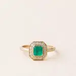 Bague art déco émeraude diamants or jaune