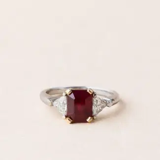 Bague Haute Joaillerie rubis diamants