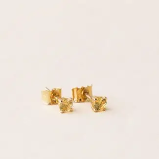 Boucles d'oreilles saphir jaune sur or jaune - clous / puces