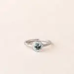Bague halo saphir teal diamant or blanc Charles Arteon Joaillerie