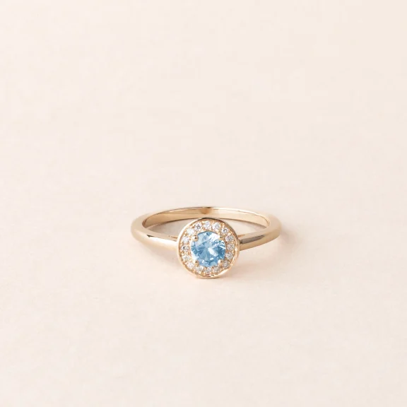 Bague aigue-marine diamants halo or jaune de Charles Arteon Joaillerie