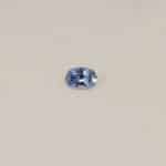 Saphir bleu gris - xx ct - packshot Charles Arteon Joaillerie