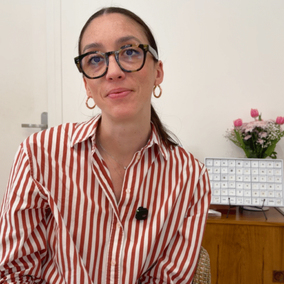 Eugénie Arteon, associée et rédactrice du blog Charles Arteon joaillerie
